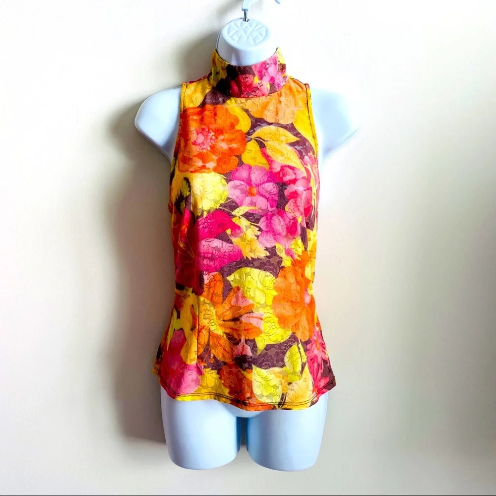 CACHE Water Color Mock Neck Lace Sleeveless Shirt Size M